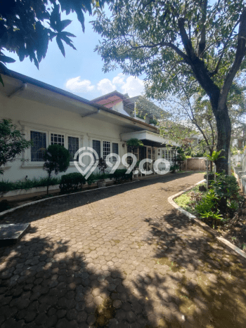 Dijual Rumah Luas Megah Dengan View Eksklusif di Lebak Bulus, Jakarta Selatan Dijual Rumah Luas Megah Dengan View Eksklusif di Lebak Bulus, Jakarta Selatan