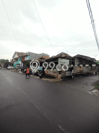 Rumah Elit Modern Tanpa Renovasi di Rawamangun Jakarta Timur Rumah Elit Modern Tanpa Renovasi di Rawamangun Jakarta Timur