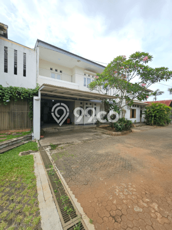 For Sale! Luxury House LT 230m2 Desain Elegan di Cipete For Sale! Luxury House LT 230m2 Desain Elegan di Cipete