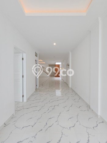 Rumah Elit Modern Siap Huni di Pondok Indah Jakarta Selatan Rumah Elit Modern Siap Huni di Pondok Indah Jakarta Selatan