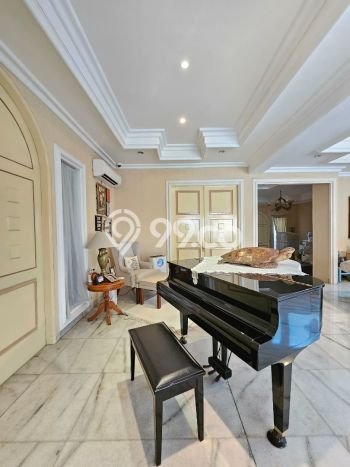Ready to Use! Luxury House LT 822m2 Desain Modern di Cipete Ready to Use! Luxury House LT 822m2 Desain Modern di Cipete
