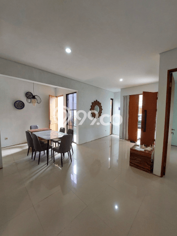 Rumah Luxury Modern Tanpa Renovasi di Cireundeu Tangerang Rumah Luxury Modern Tanpa Renovasi di Cireundeu Tangerang