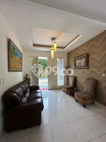 Ready to Use! Luxury House LT 187m2 Desain Modern di Lebak Bulus Ready to Use! Luxury House LT 187m2 Desain Modern di Lebak Bulus