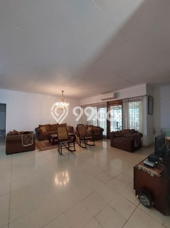 Hunian Mewah Dijual LT 1124m2 di Cilandak, Jakarta Selatan Hunian Mewah Dijual LT 1124m2 di Cilandak, Jakarta Selatan