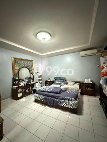 Jual Rumah Luas Megah Dengan View Eksklusif di Kemang, Jakarta Selatan Jual Rumah Luas Megah Dengan View Eksklusif di Kemang, Jakarta Selatan