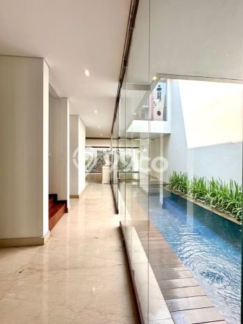 Dijual Rumah Mewah Exclusive di Cilandak, Jakarta Selatan Dijual Rumah Mewah Exclusive di Cilandak, Jakarta Selatan