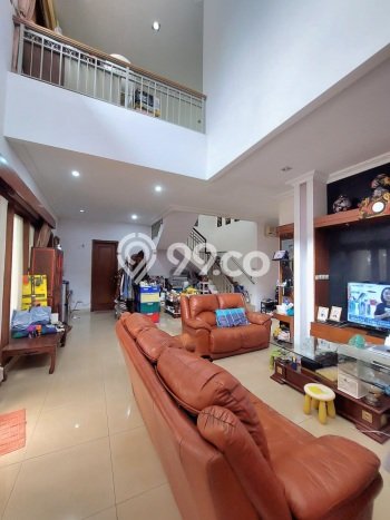 Ready to Use! Luxury House LT 337m2 Desain Modern di Lebak Bulus Ready to Use! Luxury House LT 337m2 Desain Modern di Lebak Bulus