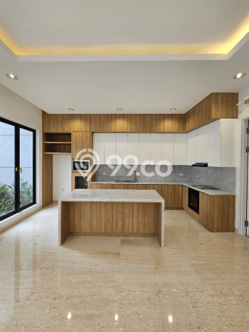 Rumah Eksklusif Siap Huni LT 373m2 di Cilandak, Jakarta Selatan Rumah Eksklusif Siap Huni LT 373m2 di Cilandak, Jakarta Selatan