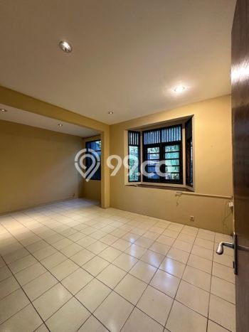 Hunian Mewah Dijual LT 335m2 di Kebayoran Baru, Jakarta Selatan Hunian Mewah Dijual LT 335m2 di Kebayoran Baru, Jakarta Selatan
