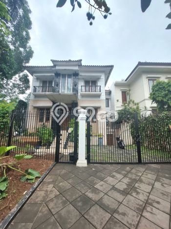 For Sale! Luxury House LT 535m2 Desain Modern di Pondok Indah For Sale! Luxury House LT 535m2 Desain Modern di Pondok Indah