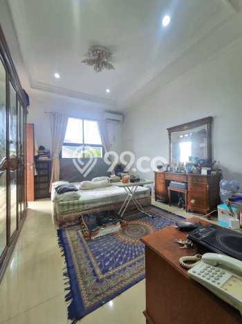 Hunian Elit LB 170m2 Siap Pakai Desain Elegan di Pejaten, Jakarta Selatan Hunian Elit LB 170m2 Siap Pakai Desain Elegan di Pejaten, Jakarta Selatan