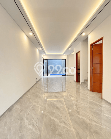 Jual Rumah Luas Megah Dengan View Cantik di Pondok Indah, Jakarta Selatan Jual Rumah Luas Megah Dengan View Cantik di Pondok Indah, Jakarta Selatan