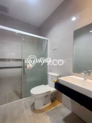 For Sale! Premium House LT 144m2 Desain Modern di Lebak Bulus For Sale! Premium House LT 144m2 Desain Modern di Lebak Bulus