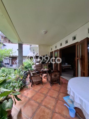 Rumah 9 Kamar Lokasi Asri di Semarang Selatan, Semarang Rumah 9 Kamar Lokasi Asri di Semarang Selatan, Semarang
