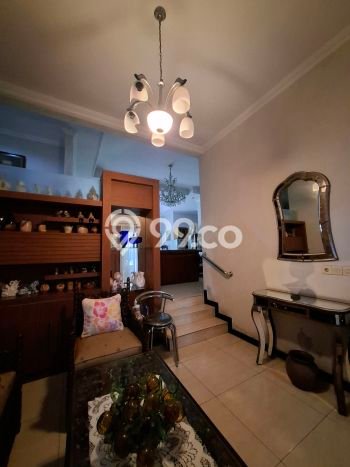 Rumah 9 Kamar Lokasi Asri di Semarang Selatan, Semarang Rumah 9 Kamar Lokasi Asri di Semarang Selatan, Semarang