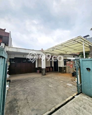 For Sale! Luxury House LT 371m2 Desain Elegan di Cipete For Sale! Luxury House LT 371m2 Desain Elegan di Cipete