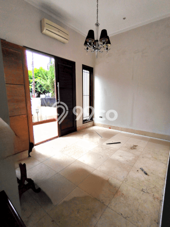 Rumah Luxury Modern Siap Huni di Lebak Bulus Jakarta Selatan Rumah Luxury Modern Siap Huni di Lebak Bulus Jakarta Selatan