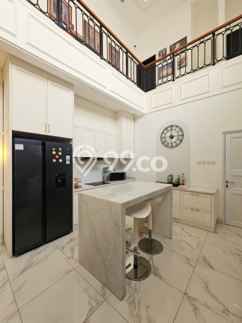 Rumah Elit Modern Tanpa Renovasi di Lebak Bulus Jakarta Selatan Rumah Elit Modern Tanpa Renovasi di Lebak Bulus Jakarta Selatan