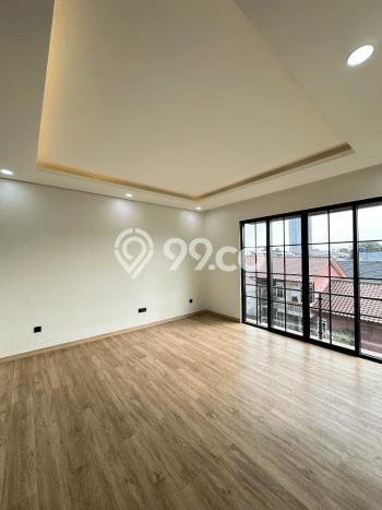 Dijual Rumah Premium dengan Fasilitas Sekitar Komplit di Cilandak, Jakarta Selatan Dijual Rumah Premium dengan Fasilitas Sekitar Komplit di Cilandak, Jakarta Selatan