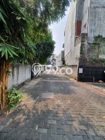 Hunian Mewah LB 500m2 Siap Pakai Desain Elegan di Warung Buncit, Jakarta Selatan Hunian Mewah LB 500m2 Siap Pakai Desain Elegan di Warung Buncit, Jakarta Selatan