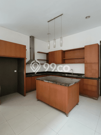 Dijual Rumah Mewah Exclusive di Cilandak, Jakarta Selatan Dijual Rumah Mewah Exclusive di Cilandak, Jakarta Selatan