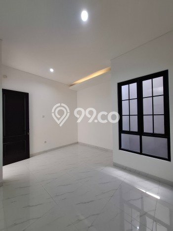 For Sale! Premium House LT 80m2 Desain Elegan di Lebak Bulus For Sale! Premium House LT 80m2 Desain Elegan di Lebak Bulus