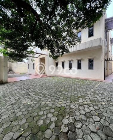 Kantor Dijual di Jakarta Selatan LT 1098m2 & LB 390m2 Lokasi Terbaik! Kantor Dijual di Jakarta Selatan LT 1098m2 & LB 390m2 Lokasi Terbaik!