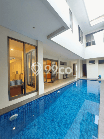 Hunian Mewah LB 360m2 Siap Huni Desain Elegan di Pondok Indah, Jakarta Selatan Hunian Mewah LB 360m2 Siap Huni Desain Elegan di Pondok Indah, Jakarta Selatan