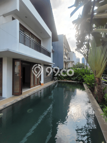 Dijual Rumah Mewah Exclusive di Cilandak, Jakarta Selatan Dijual Rumah Mewah Exclusive di Cilandak, Jakarta Selatan
