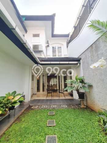 Rumah Luxury Modern Tanpa Renovasi di Lebak Bulus Jakarta Selatan Rumah Luxury Modern Tanpa Renovasi di Lebak Bulus Jakarta Selatan