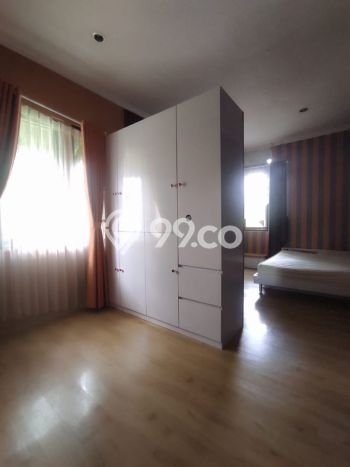 Dijual Cepat Rumah Favorit Siap Huni LB 200m2 di Pamulang, Tangerang Selatan Dijual Cepat Rumah Favorit Siap Huni LB 200m2 di Pamulang, Tangerang Selatan