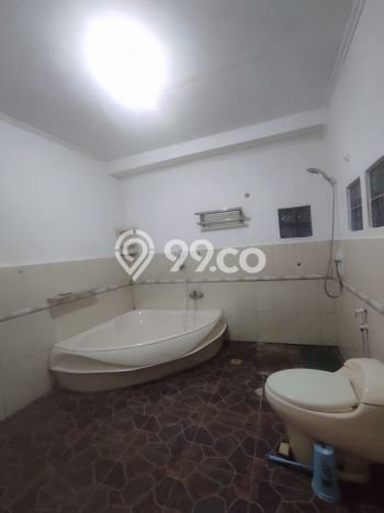For Sale Rumah 3 Kamar Lokasi Ideal Bagus dan Strategis di Pamulang For Sale Rumah 3 Kamar Lokasi Ideal Bagus dan Strategis di Pamulang