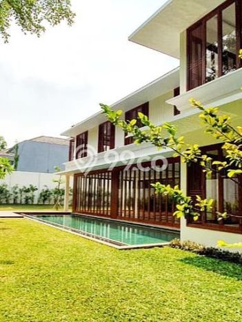 Rumah di Kebayoran Baru, Lingkungan Asri, 6 KT Rumah di Kebayoran Baru, Lingkungan Asri, 6 KT