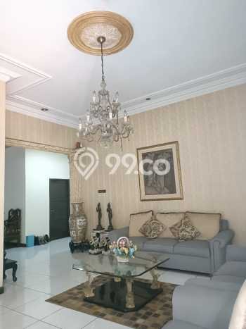 Dijual Rumah Mewah Megah Dengan View Eksklusif di Bintaro, Jakarta Selatan Dijual Rumah Mewah Megah Dengan View Eksklusif di Bintaro, Jakarta Selatan