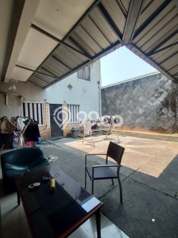 Rumah Luxury Modern Tanpa Renovasi di Pondok Labu Jakarta Selatan Rumah Luxury Modern Tanpa Renovasi di Pondok Labu Jakarta Selatan