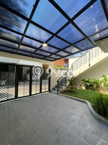PRIME LOCATION! Rumah Berkembang di Kalibata, LT 103m² Bangunan 210m² PRIME LOCATION! Rumah Berkembang di Kalibata, LT 103m² Bangunan 210m²