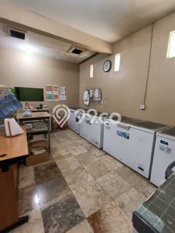 Ruko Bagus Dijual LB 300m2 Lokasi Strategis Jakarta Selatan Area Cocok untuk Berbisnis Ruko Bagus Dijual LB 300m2 Lokasi Strategis Jakarta Selatan Area Cocok untuk Berbisnis