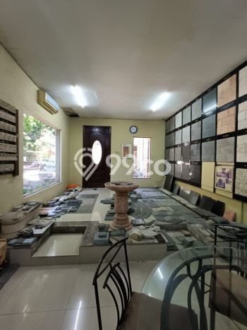 Ruko Bagus Dijual LB 300m2 Lokasi Strategis Jakarta Selatan Area Cocok untuk Berbisnis Ruko Bagus Dijual LB 300m2 Lokasi Strategis Jakarta Selatan Area Cocok untuk Berbisnis