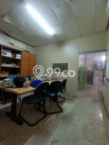 Ruko Bagus Dijual LB 300m2 Lokasi Strategis Jakarta Selatan Area Cocok untuk Berbisnis Ruko Bagus Dijual LB 300m2 Lokasi Strategis Jakarta Selatan Area Cocok untuk Berbisnis