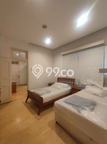 Rumah area Pondok Indah, Jakarta Selatan, LT 672m² Bangunan 262m² Rumah area Pondok Indah, Jakarta Selatan, LT 672m² Bangunan 262m²