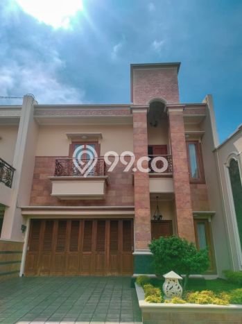 Rumah Mewah LB 450m2 Siap Huni Desain Elegan di Rempoa, Tangerang Rumah Mewah LB 450m2 Siap Huni Desain Elegan di Rempoa, Tangerang
