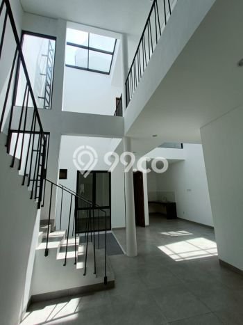 Rumah 4 KT 4 KM di Area Bintaro, Tangerang Selatan Rumah 4 KT 4 KM di Area Bintaro, Tangerang Selatan