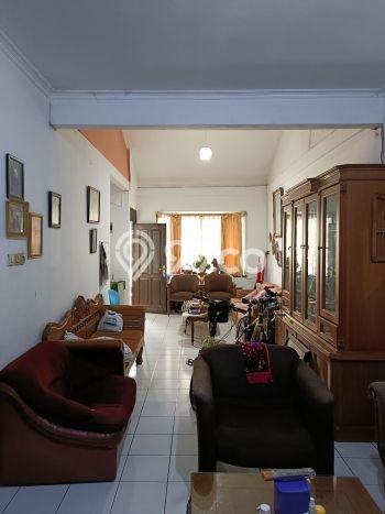 Hunian Nyaman Asri 3 KT Siap Pakai di Bintaro Tangerang Selatan Hunian Nyaman Asri 3 KT Siap Pakai di Bintaro Tangerang Selatan