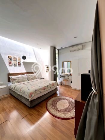 For Sale! Luxury House LT 100m2 Desain Elegan di Veteran For Sale! Luxury House LT 100m2 Desain Elegan di Veteran