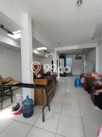 Jual Cepat Rumah LT 322m² / LB 150m² di Kawasan Bisnis Lebak Bulus, Jakarta Selatan Jual Cepat Rumah LT 322m² / LB 150m² di Kawasan Bisnis Lebak Bulus, Jakarta Selatan