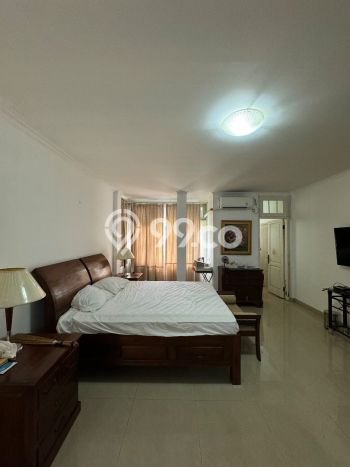 Rumah Area Strategis di Cipete, Jakarta Selatan, LT 480m² Bangunan 400m² Rumah Area Strategis di Cipete, Jakarta Selatan, LT 480m² Bangunan 400m²