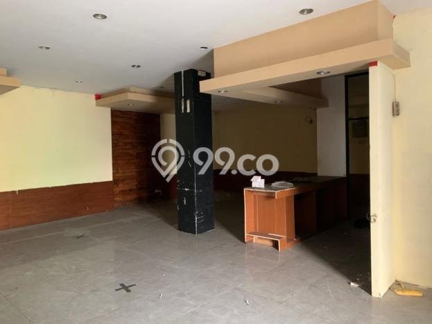 Unit Ruko Dijual di Jakarta Selatan LT 216m2 & LB 260m2 Unit Ruko Dijual di Jakarta Selatan LT 216m2 & LB 260m2