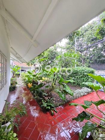 Rumah Luxury Modern Tanpa Renovasi di Joglo Jakarta Barat Rumah Luxury Modern Tanpa Renovasi di Joglo Jakarta Barat