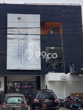 Unit Ruko Dijual di Jakarta Selatan LT 216m2 & LB 260m2 Unit Ruko Dijual di Jakarta Selatan LT 216m2 & LB 260m2