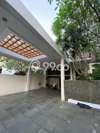 Rumah Mewah LB 1050m2 Siap Huni Desain Elegan di patra kuningan, Jakarta Selatan Rumah Mewah LB 1050m2 Siap Huni Desain Elegan di patra kuningan, Jakarta Selatan